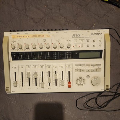 Zoom r16 multi-track recorder Music production tools Producer Mixer Engineer