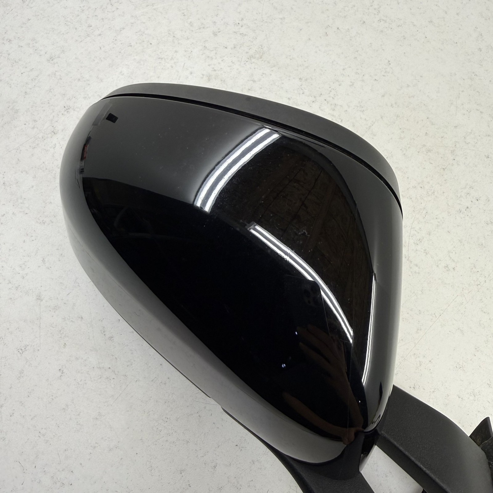 Aston Martin V8 Vantage 2006-2017 Right Side mirror