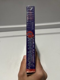 Mega Man 3 Nintendo NES System Complete In Box With Manual And Game Protector