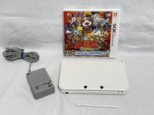 Nintendo 3DS LL XL Console white Stylus Charger Software Used Tested Working