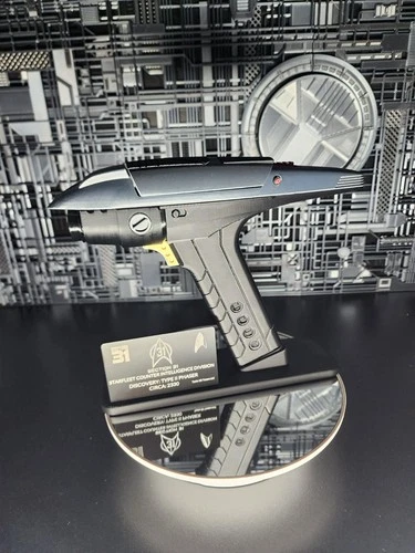 Star Trek - Discovery - Section 31 Type 2 Phaser! Updated 3-25-2026 New Placard