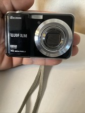 Fujiflm Finepix AX560 16MP Digital Camera 5x Zoom - Black 16 GB SD Card
