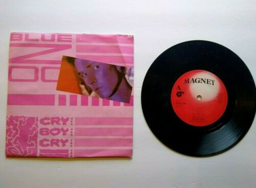 Disco de vinilo Blue Zoo Cry Boy Cry 7" sintetizador-pop nueva ola 1982 importación del Reino Unido - Imagen 1 de 4