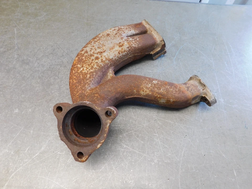 W111 W109 W108 R113 280SL 280SE 280SEL 250SL 250SE 250S COLECTOR ESCAPE TRASERO Foto 4 de 4