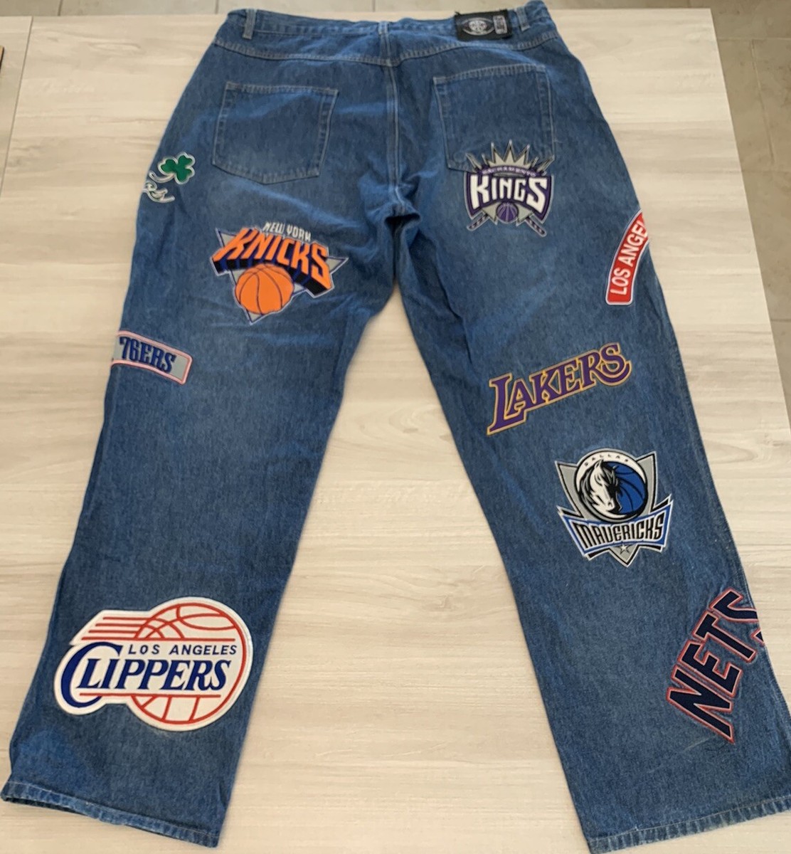Vintage RARE Unk Denim NBA Jeans NBA 15 Team Logo Patches Vintage RARE Unk Denim NBA Jeans NBA 15 Team Logo Patches