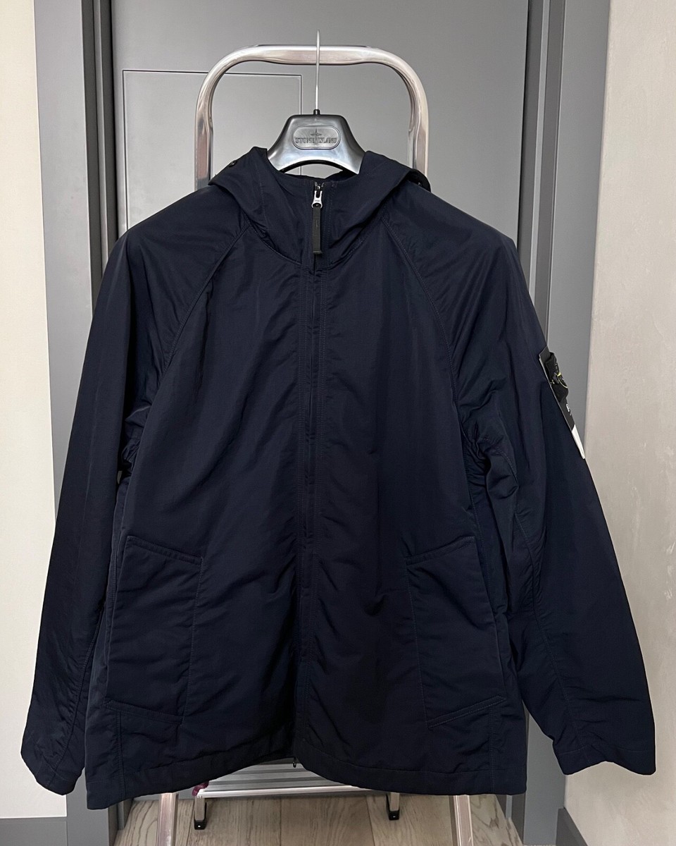 Stone Island Hyper Dense Nylon Raso Jacket Navy Size L, NWT Stone Island Hyper Dense Nylon Raso Jacket Navy Size L, NWT