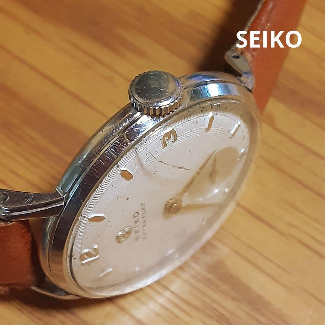 working condition second vintage Seiko hand men wound wristwatch small s Vintage - VintageWatches.PK working condition second vintage Seiko hand men wound wristwatch small s Vintage - vintagewatches.pk