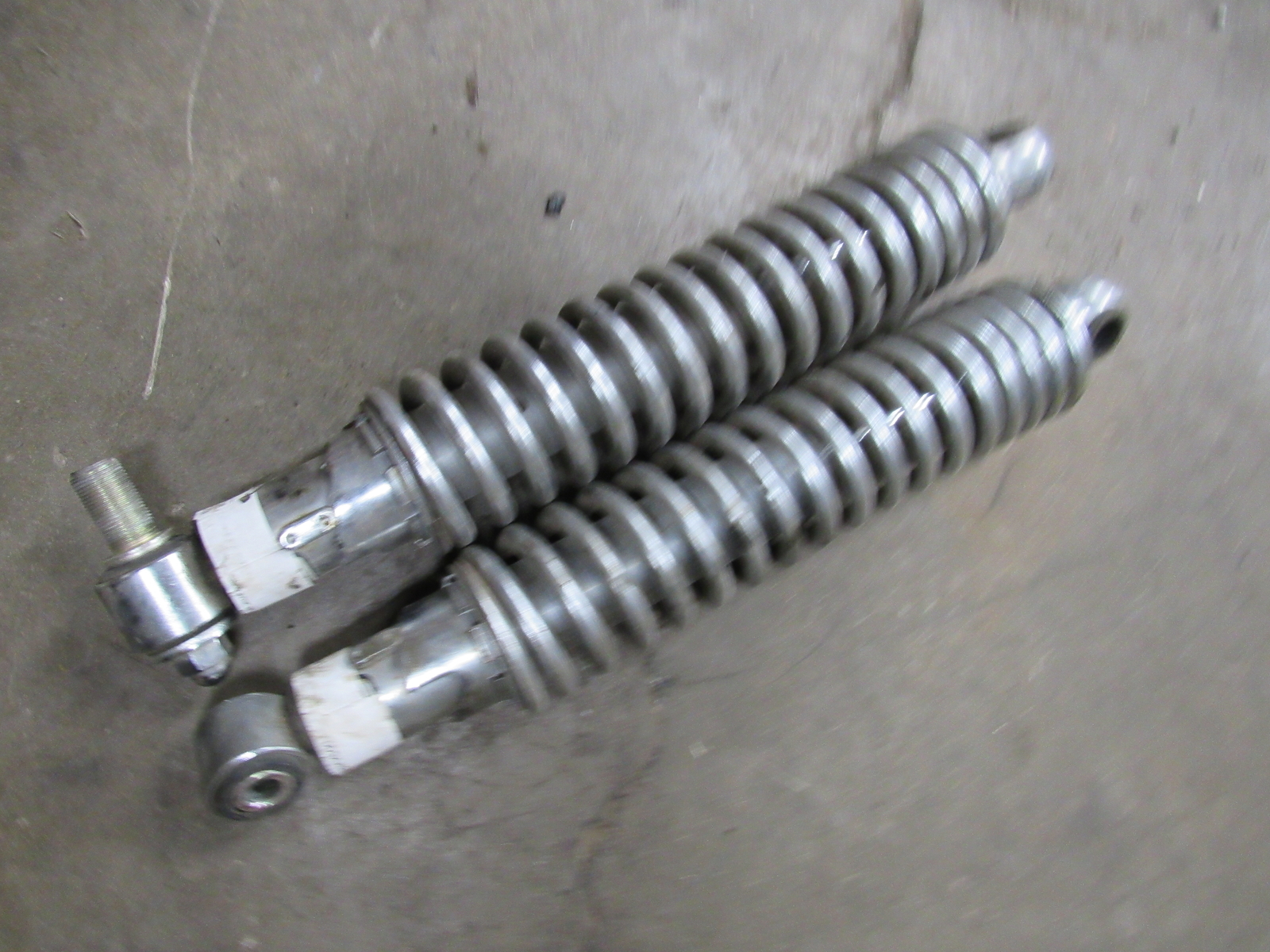 7982 HONDA CX500 LEFT RIGHT REAR BACK SHOCKS SHOCK SET PAIR SUSPENSION