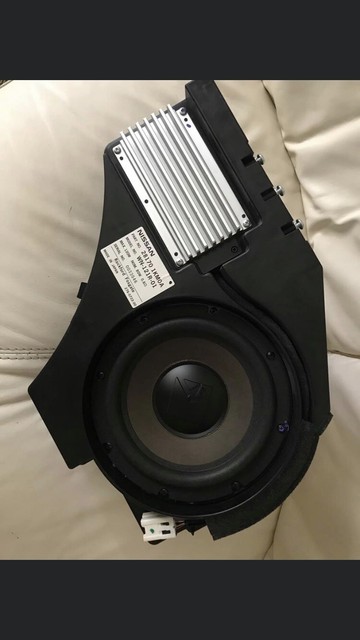 Nissan juke subwoofer