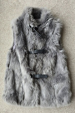 Mint Velvet Silver Grey Fur Buckle Close Gilet Size 10