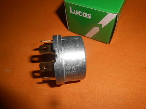 TRIUMPH STAG (1970-77) STEERING LOCK COLUMN IGNITION SWITCH-GENUINE LUCAS