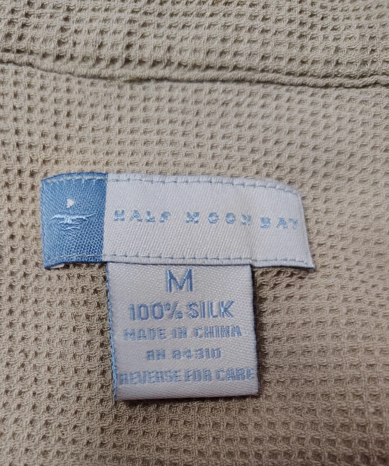 Half Moon Bay Short sleeve button up polo size M 100% silk - Image 4 of 4