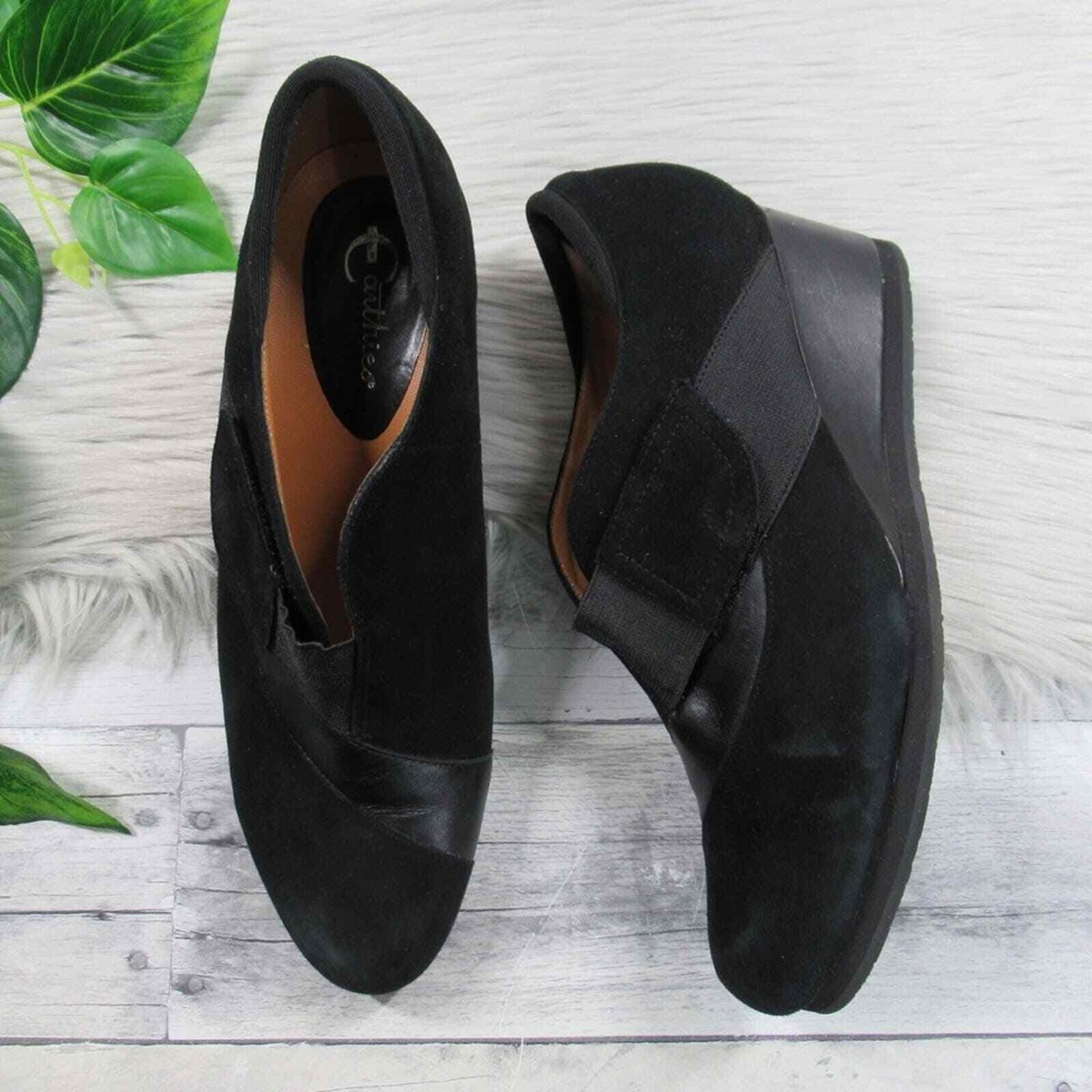 EARTHIES Bondy Black Suede Comfort Wedge Ankle Booties Women