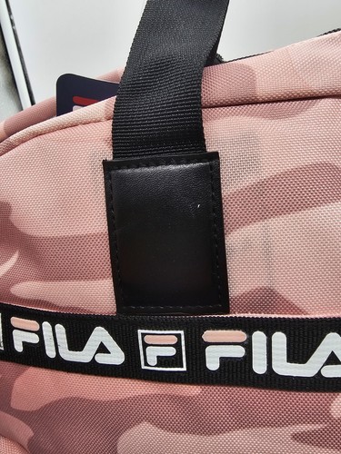 FILA Gilda Sport Duffel Small PINK camo Stain Check Description & Pics - Picture 2 of 3