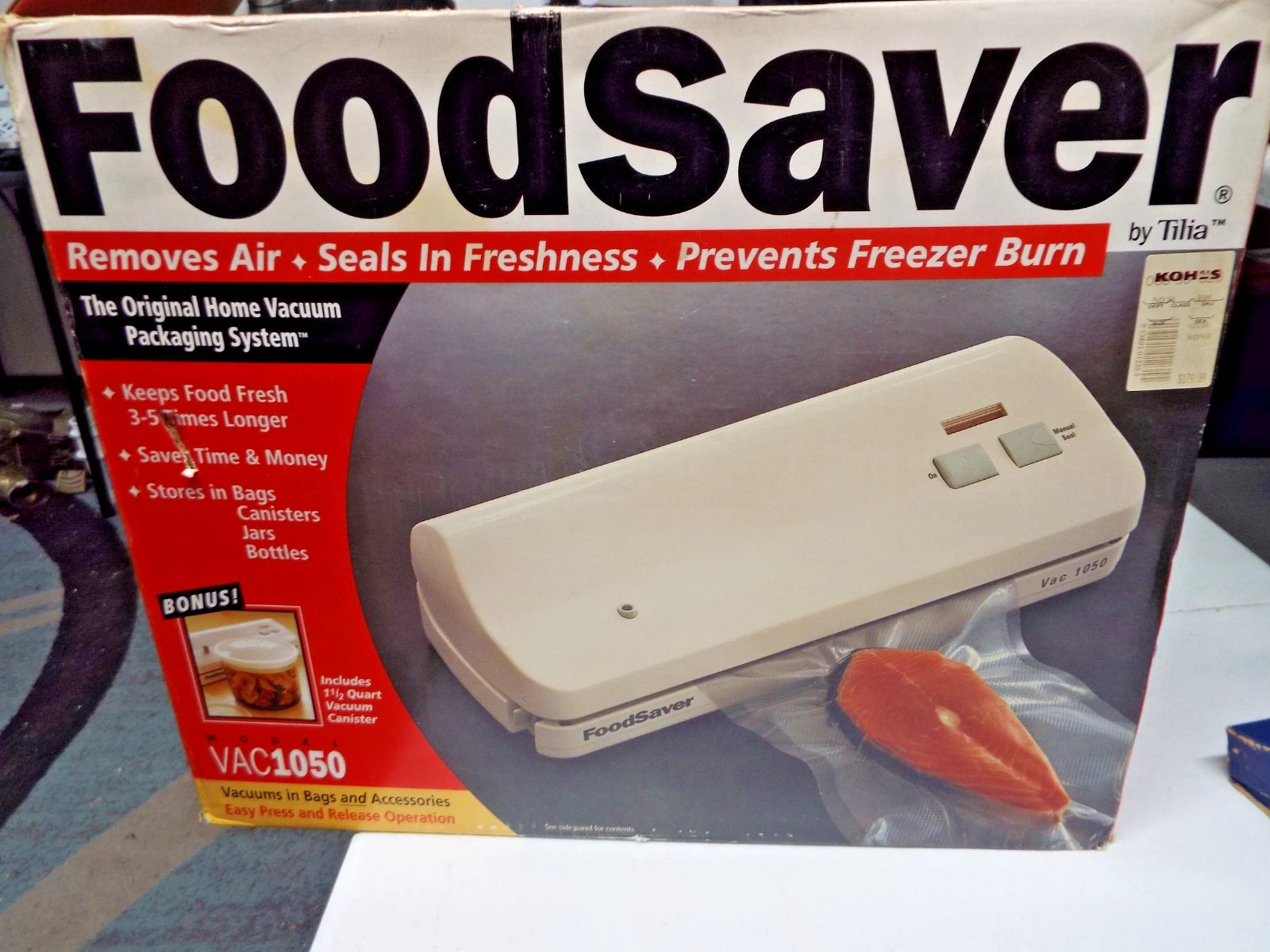 FoodSaver Vacuum Sealer VAC1050 White Open Box