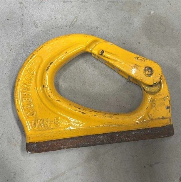 Gunnebo UKN 5 Ton Weld-on Bucket Hook - #Z6455800 - Image 2 of 3