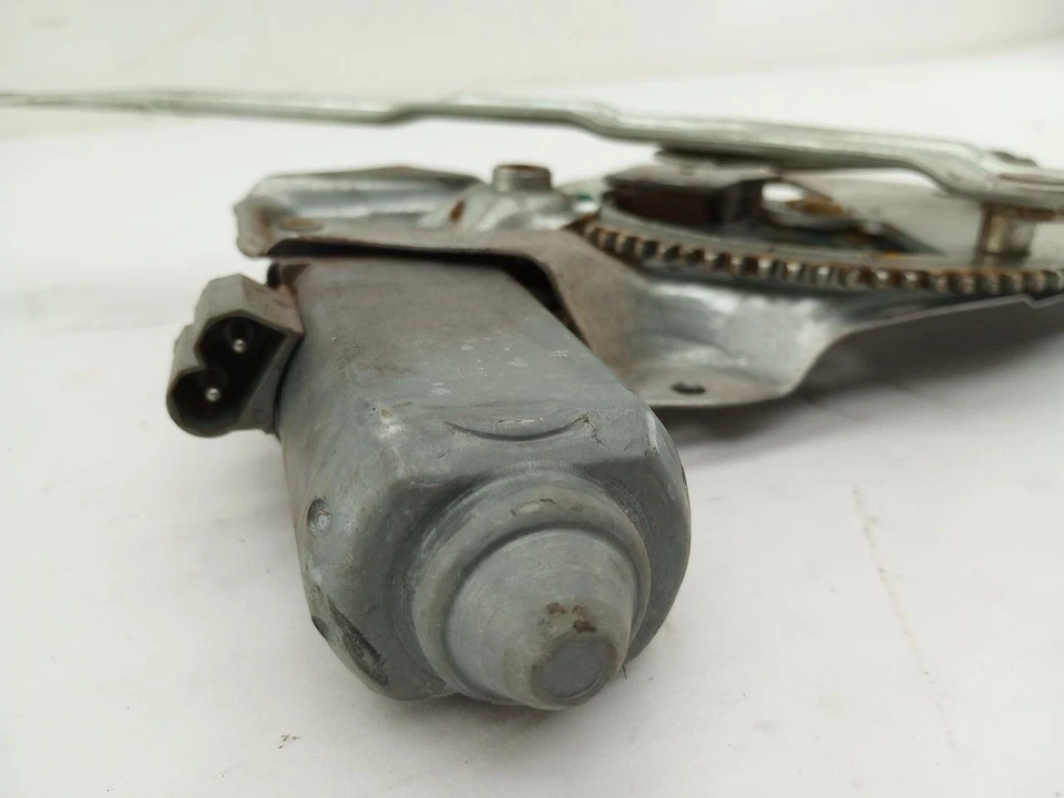 Regulador ventana trasera derecha pasajero bmw 318i 325i 328i e36 sedán se adapta a 92-98 Foto 4 de 4