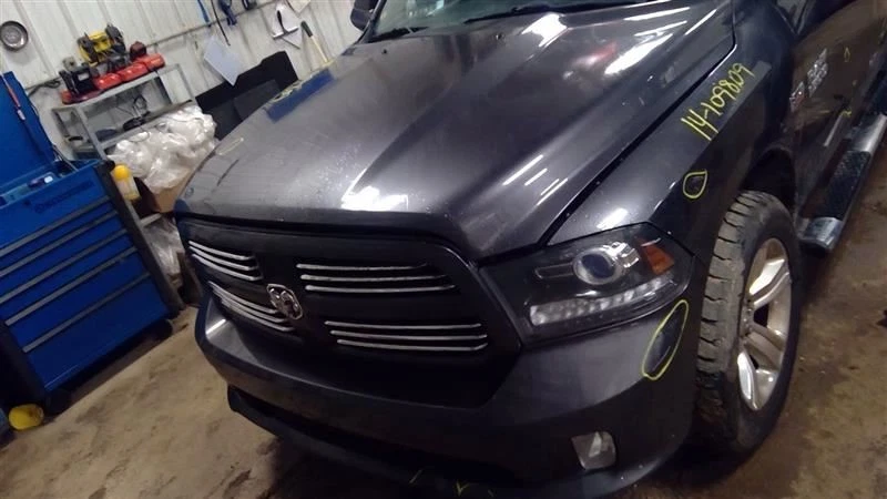 Cinturón de seguridad delantero estilo clásico rueda de 5 tacos para camioneta Dodge 1500 13-20 10278832 Foto 2 de 4