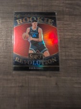 2024-25 Panini Select - Rookie Revolution Zach Edey #25 Red Prizm (RC)