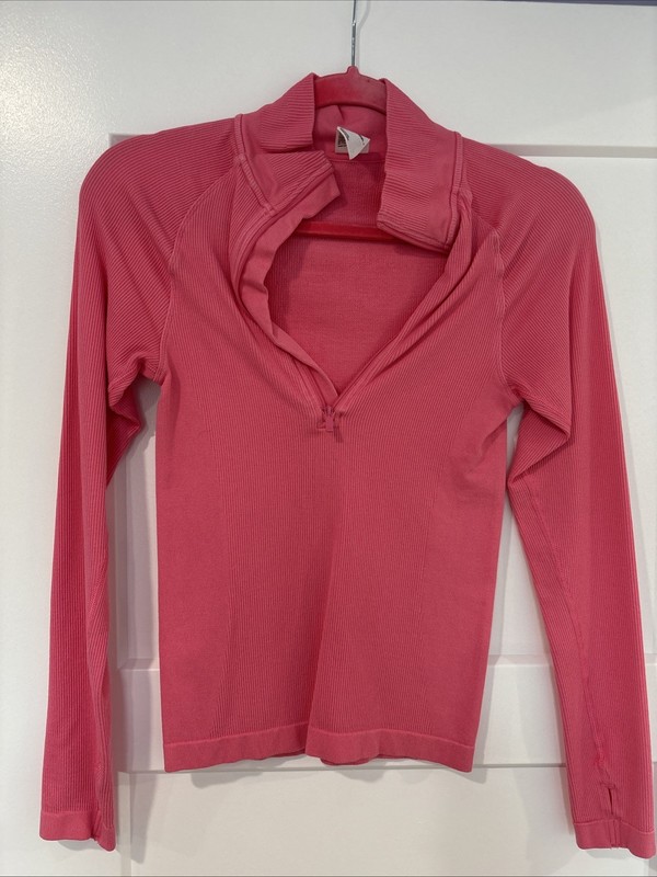 Women’s All In Motion Hot Pink Ribbed Half Zip Sweatshirt W Thumb Holes Sz S