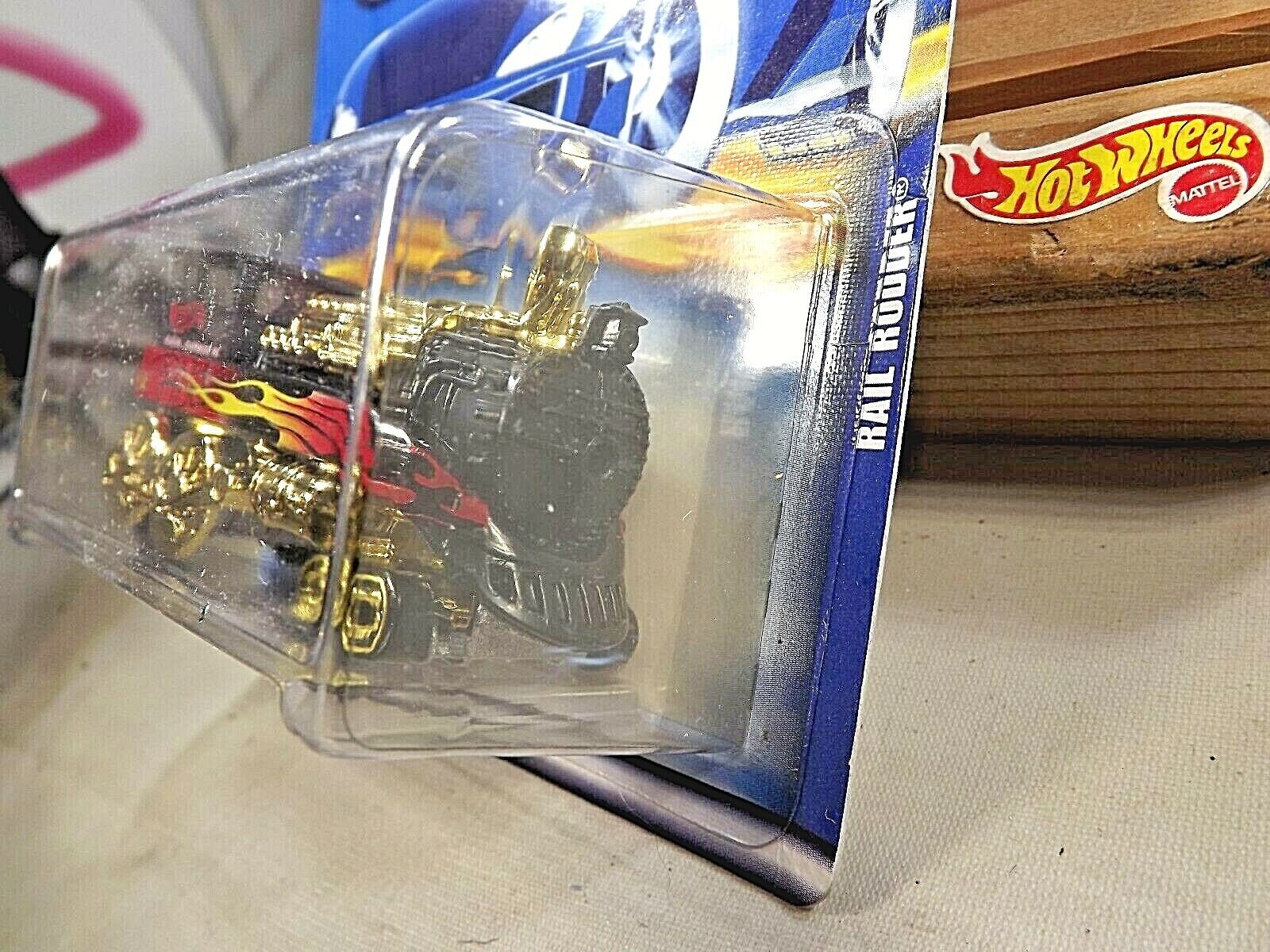 Hot Wheels RAIL RODDER Black w/Gold Engine 2000 Collector #221 China Loose