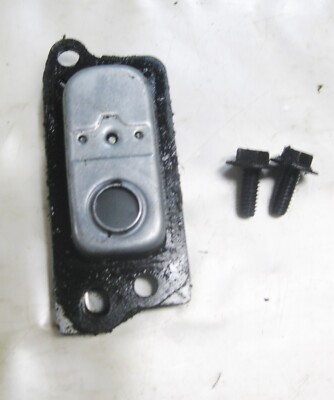 Briggs Stratton Engine 126T02-0675-B3 Breather Assembly 590395, 695250, 495786