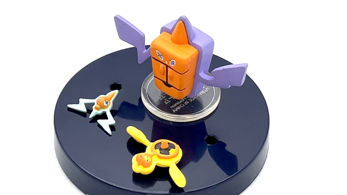 Pokemon Zukan 1/40 Figure Rotom Fan Frost DP10 Japanese 2009