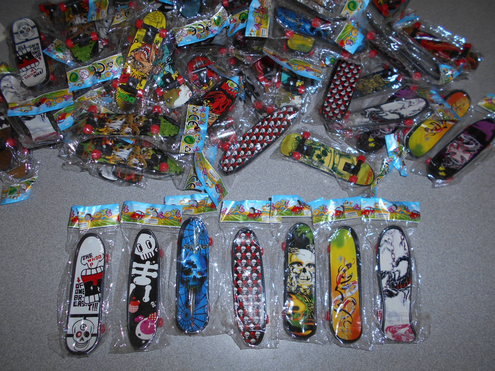 Fingerboard Cake Topper Party Favor 10 Piece Lot Random Asso