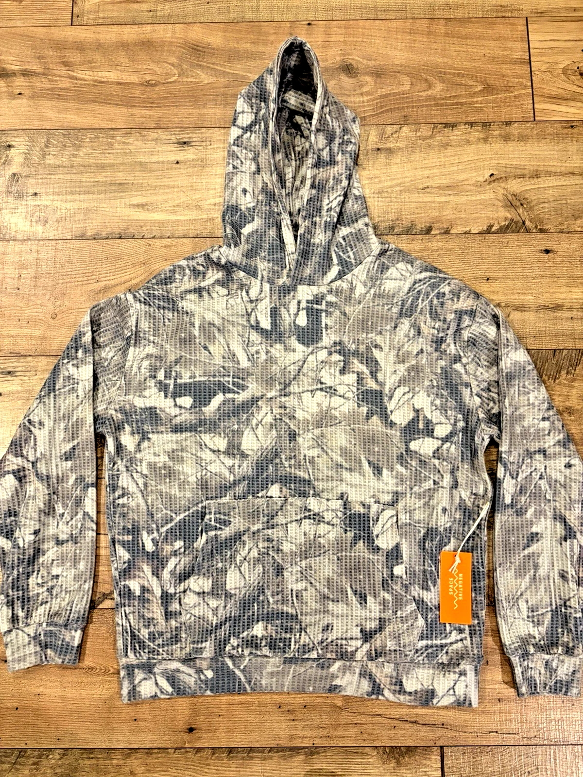 Negative Space Pullover Tan Hoodie Mens Leaf Camouflage Waffle Knit Large L NWT