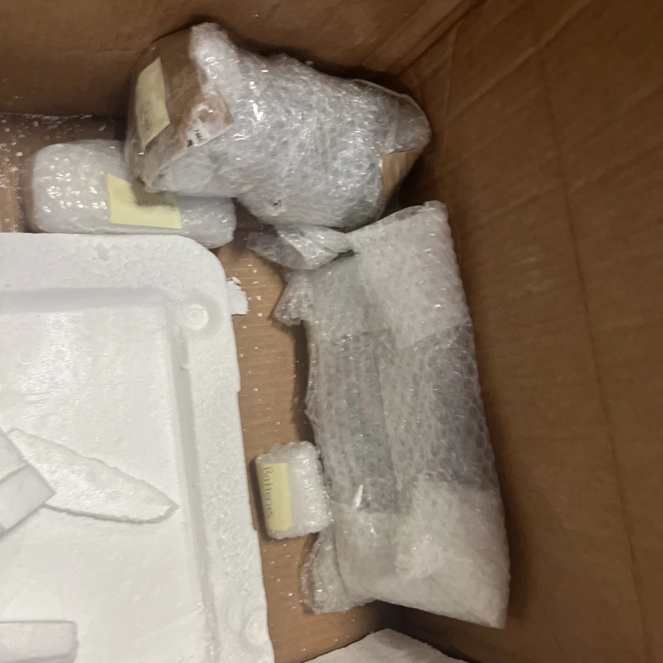 Panasonic PT-EZ580 Full HD Venue WUXGA Church Projector 5400 Lumens LOW HOURS - Image 2 of 2