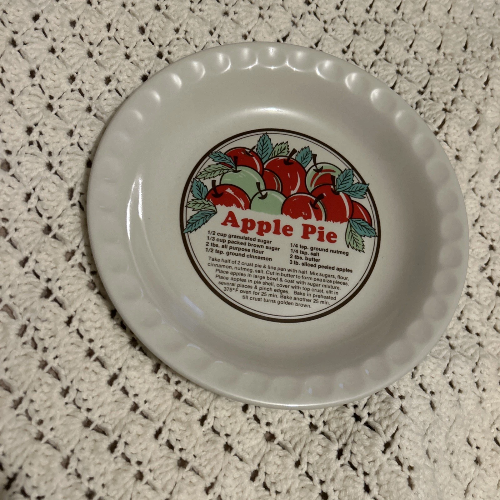 APPLE PIE PAN BY SUNNY CRAFT WITH INSTRUCTIONS INSIDE PAN STONEWARE DEEP DISH