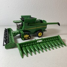 ERTL John Deere 1/64th Scale Diecast S690 Tra...