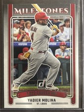 2025 Panini Donruss - Milestones Yadier Molina #13