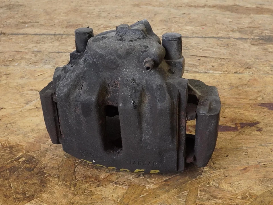 JAGUAR XK8 1997-1999 PINZA FRENO TOPE CON PASTILLAS PASAJERO DELANTERO DERECHO DERECHO OEM Foto 2 de 4