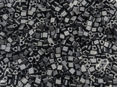 Vintage Glass Beads Triangle Toho Japan Matte Metallic Hematite 12-13 bpi C45-3