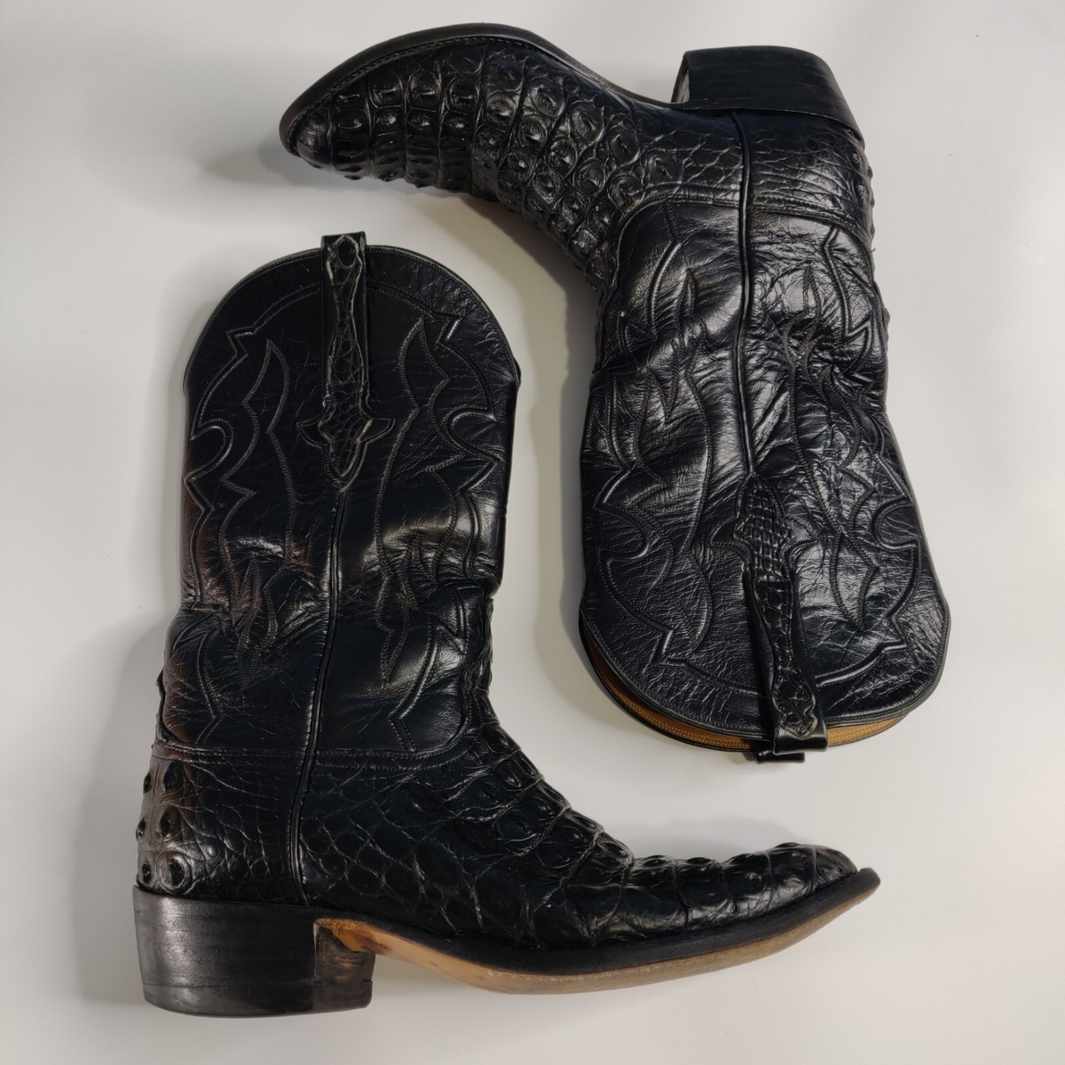 LUCCHESE Classics Handmade Black Hornback Caimen Crocodile Boots