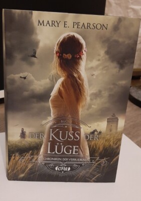 Der Kuss der Lüge von Mary E. Pearson (2017, Gebundene Ausgabe) Mängelexemplar 