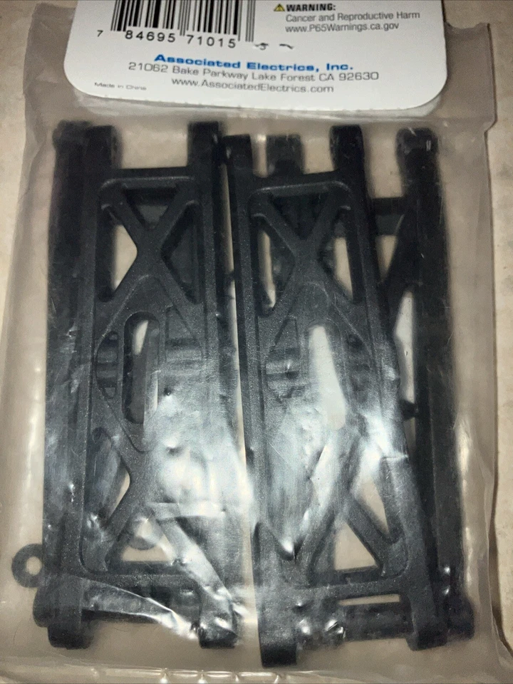 RC10 Suspension Arm Set 71015 & 7354 Rear Suspension Arms - Image 4 of 4