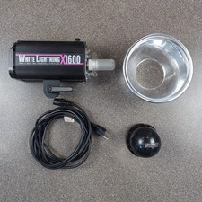 Paul C. Buff White Lightning X1600-120V Monolight Studio Flash