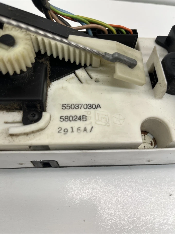 1994-1997 Dodge Ram 1500 2500 3500 A/C Heater Control Switch Unit  55037030a - Image 4 of 4