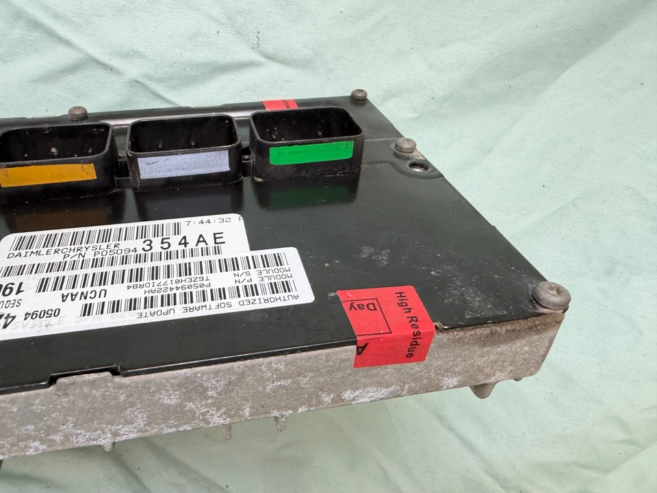 2007 Dodge RAM 1500 Dakota Durango Commander 4,7 л ECU P05094354AE P05094422AH - Изображение 4 из 4