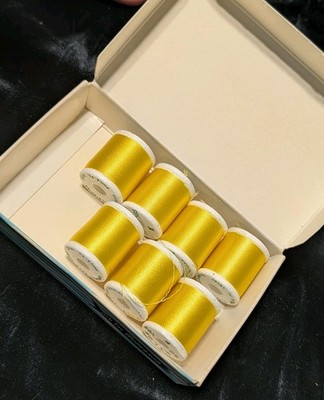 VTG Gudebrod Gudewind Thread Box Set Yellow 207 Plastic Spools Rod Winding