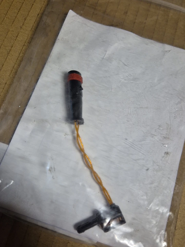 NEW Genuine Mercedes-Benz Pagid P8035 Brake Pad Wear Sensor Indicator 106220058 - Image 4 of 4