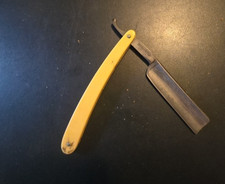 Vintage Shaving Straight Razor - The "Fisher"