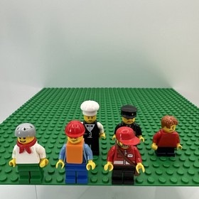 LEGO City 2009 Advent Calendar Minifigure Lot of 6, Town People set 7687