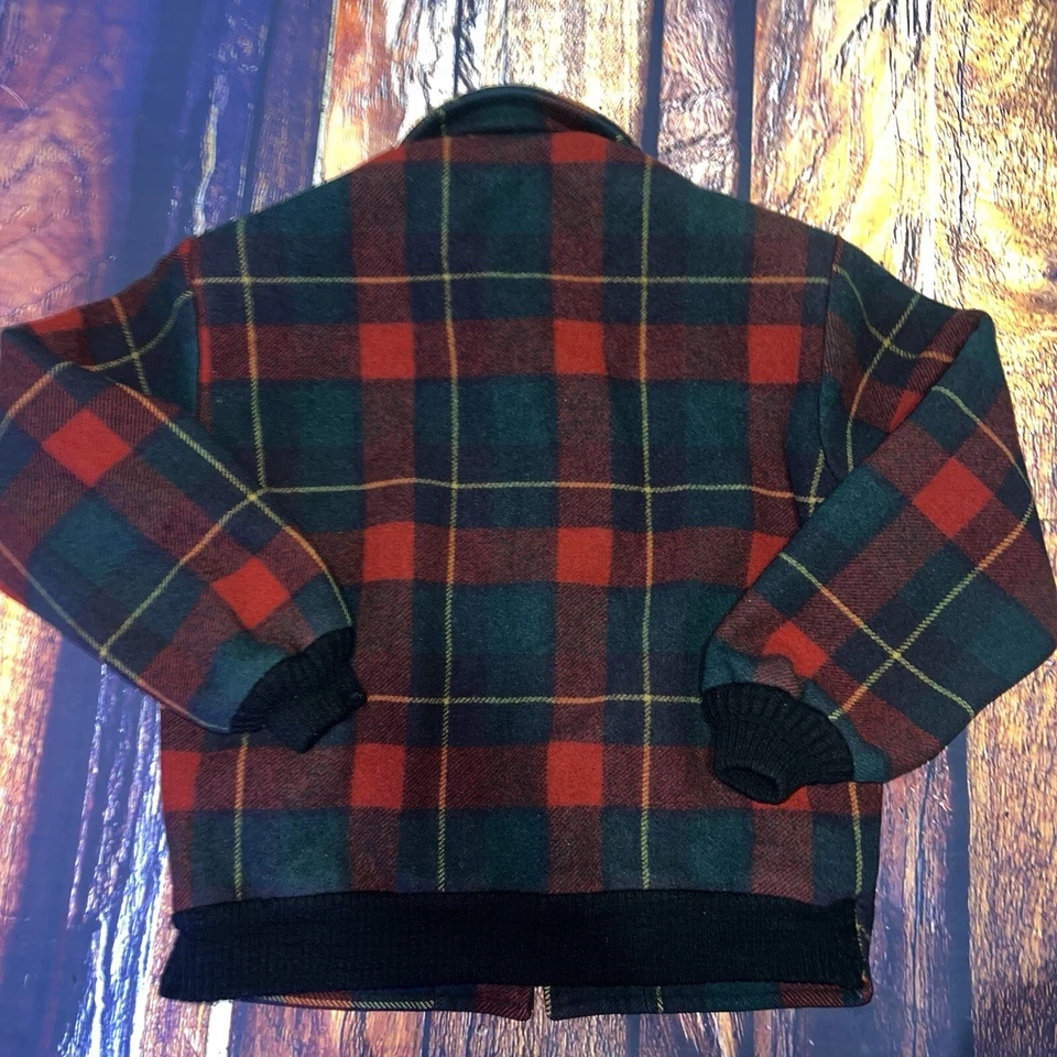 Vintage Pendleton Wool Western Wear Jacket Plaid 24" X 22" Size S Red Green READ - Image 2 of 4