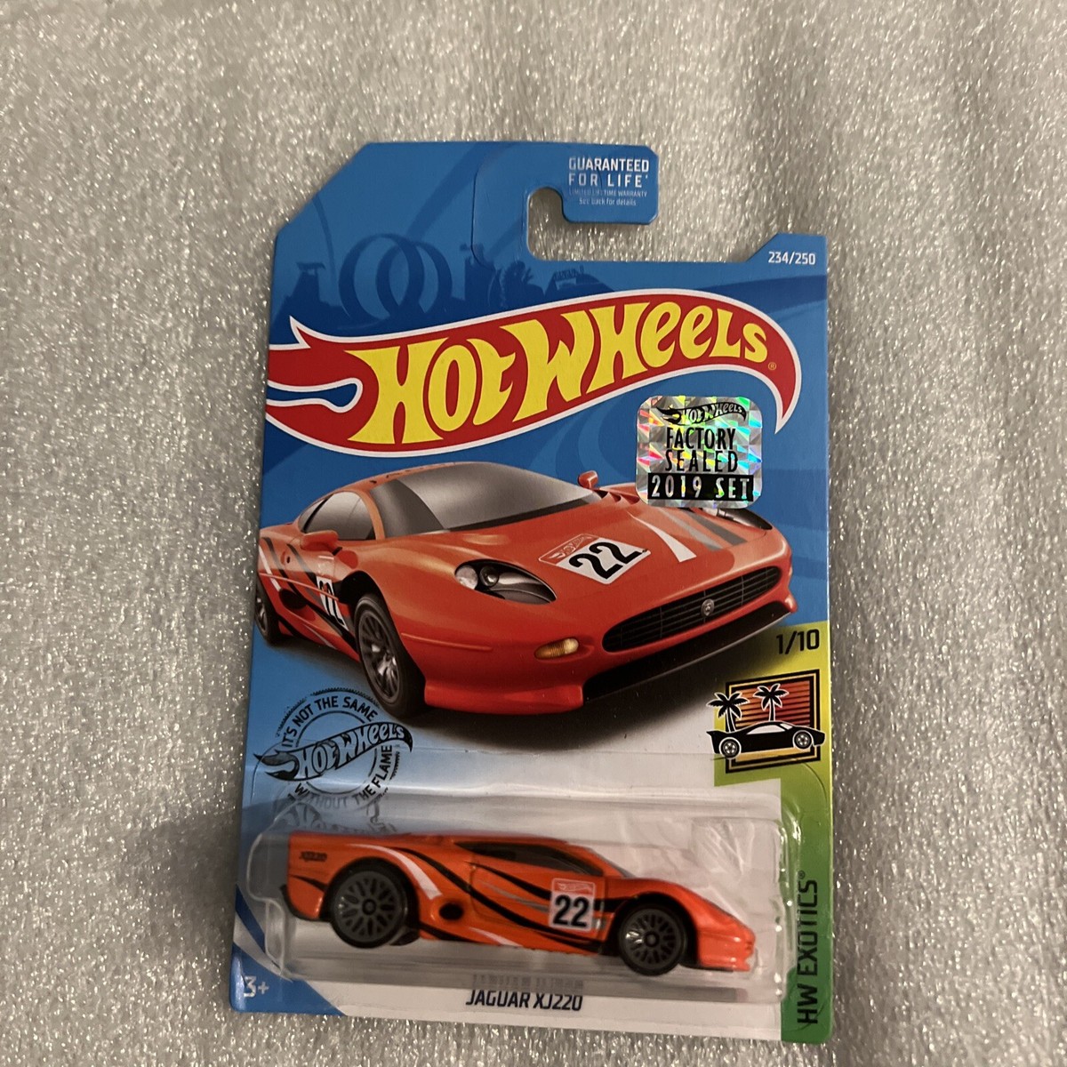2019 Hot Wheels Exotics Jaguar XJ220 Orange 234/250/ 2019 Factory