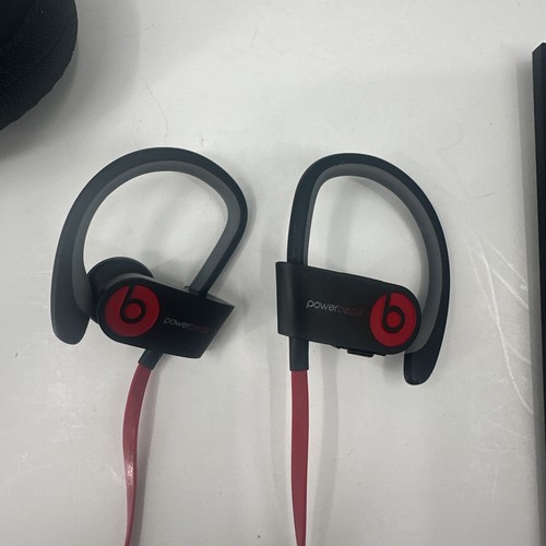 Beats by Dr. Dre Powerbeats 2 Bluetooth Sport Headphones Black/Red Read