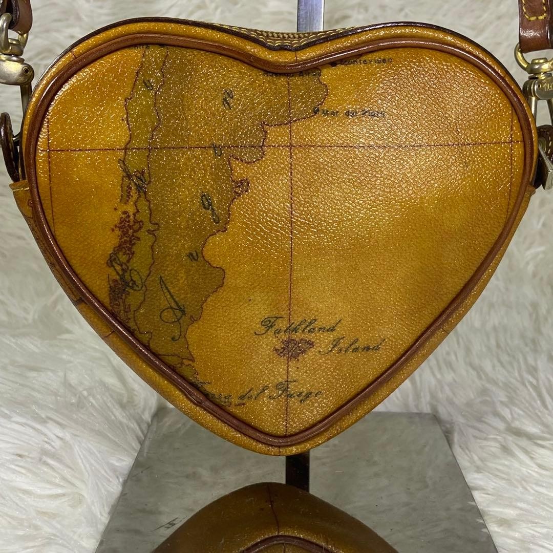 PRIMA CLASSE Heart Shaped Map Pattern Leather Wal… - image 4