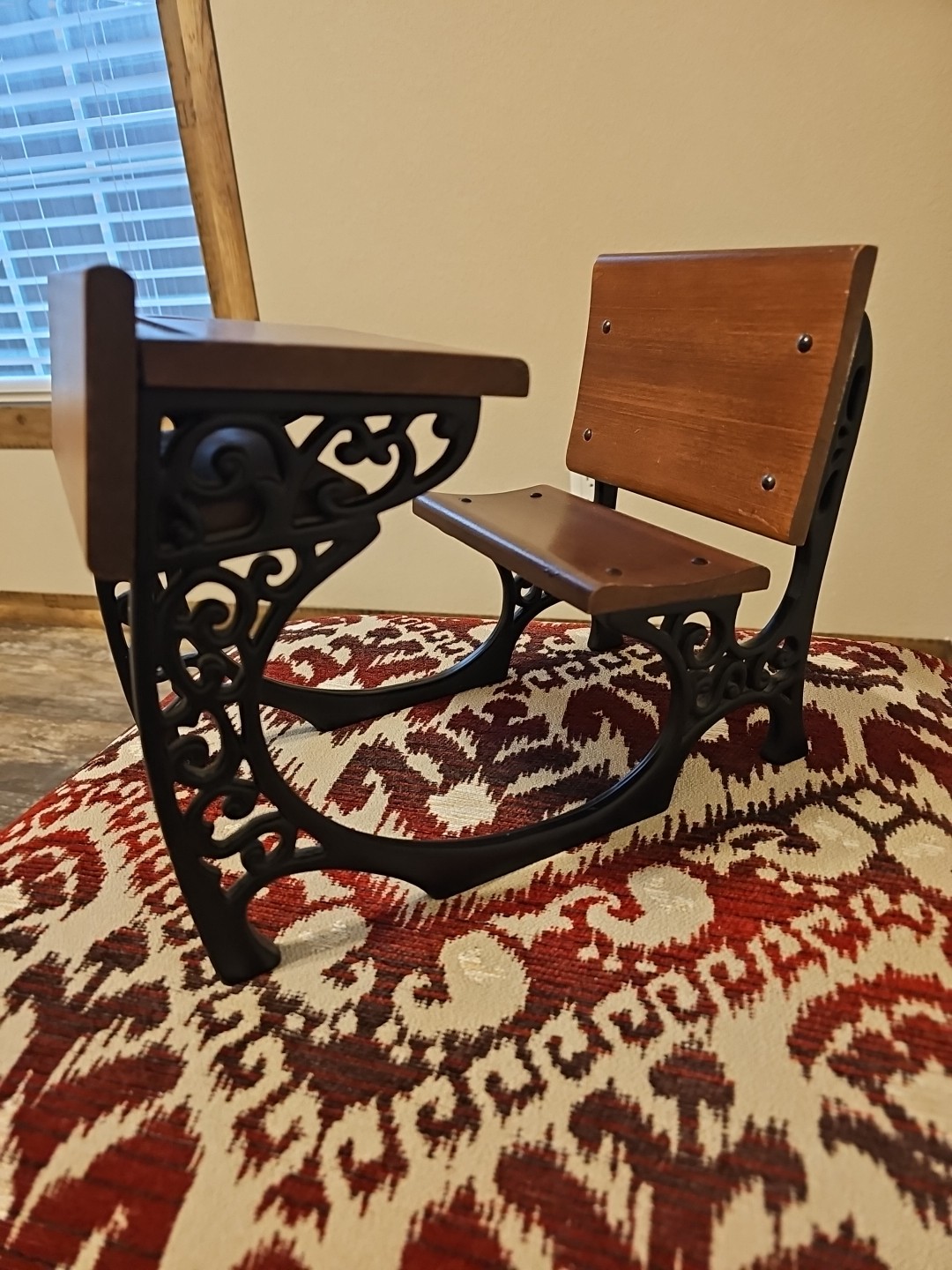 Picture 1 of 4